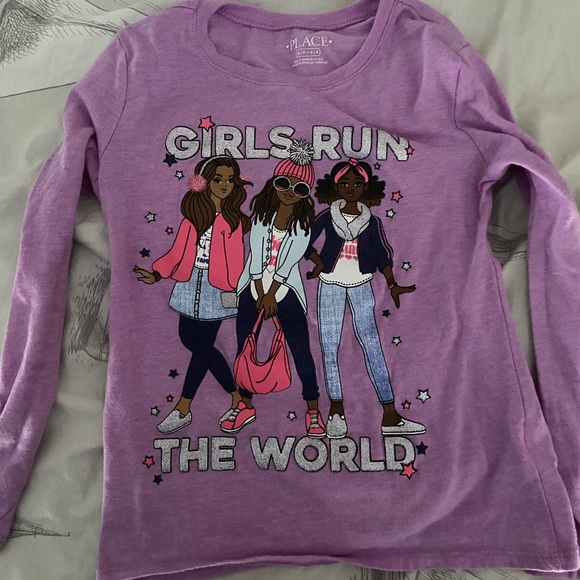 Six long sleeve shirts - Picture 2 of 9